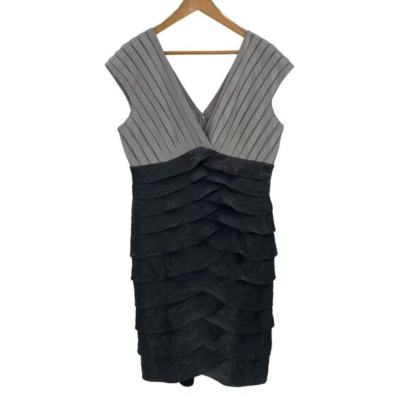Adrianna Papell silver gray cocktail formal dress size 16 tiered ruffle - Picture 1 of 13